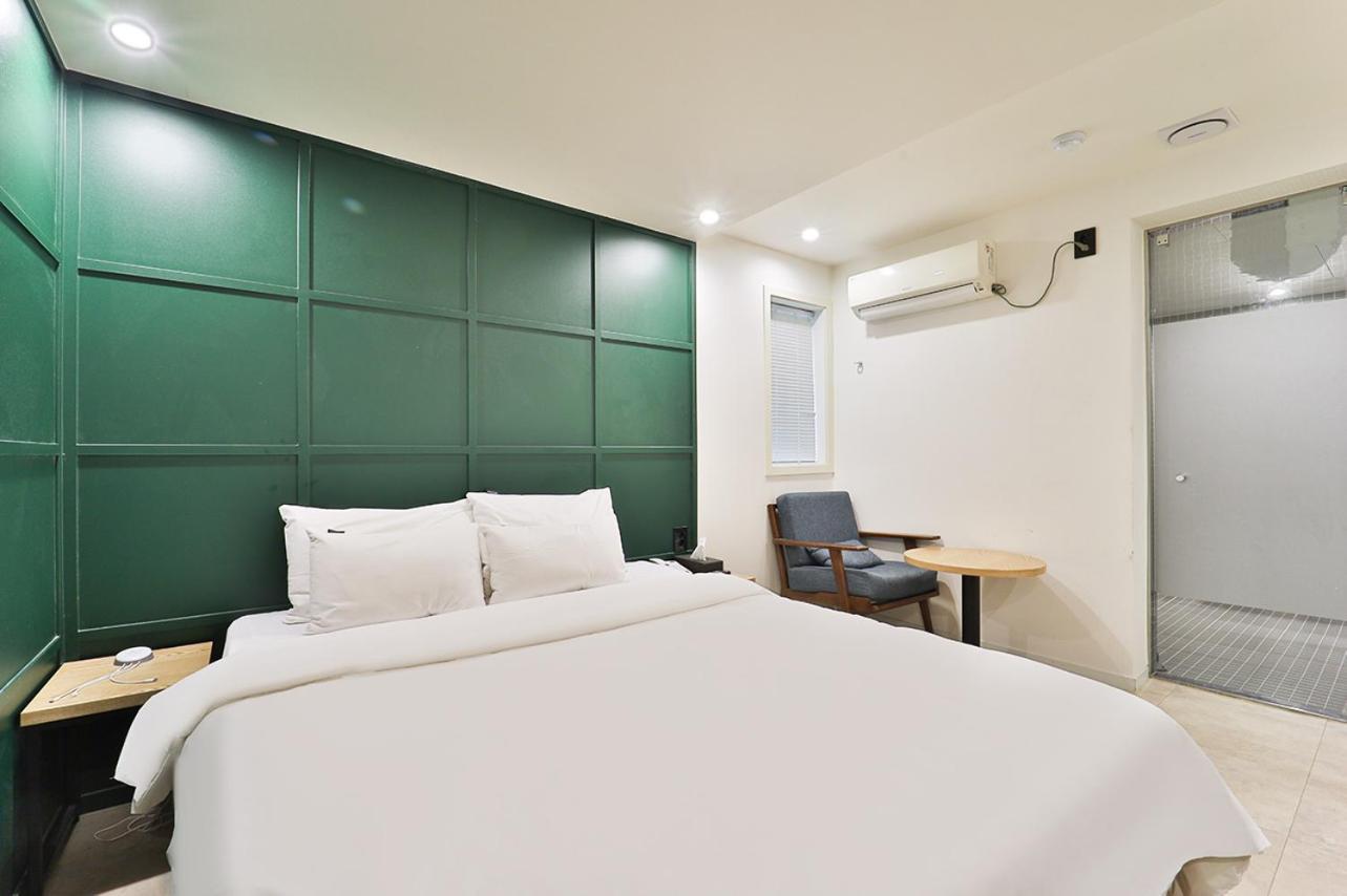 Jamsil Tomgi Hotel Seoul Bagian luar foto